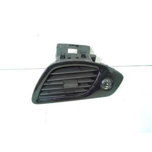 ช่องระบายอากาศบนแผงหน้าปัดด้านขวา RENAULT Scenic Series 1012127 (09>16) - Product Image 1
