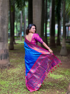 Hermoso Sari de Seda Paithani para Mujer con Tejido Zari y Diseño de Motivos Meenakari para Fiestas y Uso Casual - Product Image 5