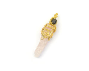 Quartz Rose Et Labradorite Pierre Précieuse Avec 18K Plaqué Or Fil Enroulé À La Main Conception Collier Pendentif - Product Image 3