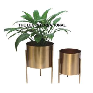 Grand pot de fleurs d'intérieur auto-arrosant, pots de fleurs pour l'extérieur, pots de jardin, support en métal, forme ronde, finition dorée - Product Image 6