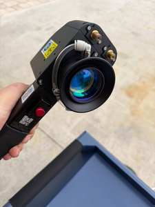 Machine de nettoyage au laser pulsé refroidie par air SFX AGC 300W 500W, haute précision, pour enlever la rouille, la peinture et les revêtements, à vendre - Product Image 5