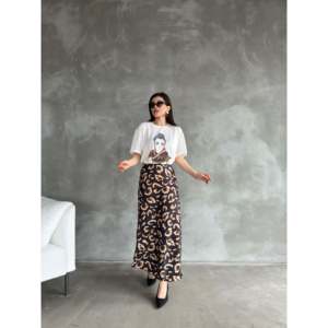 Jupe longue en satin à motif taille naturelle avec finition brillante - Product Image 2