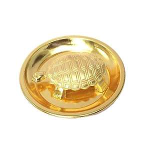 Atrae prosperidad, estabilidad y energía positiva a tu hogar o lugar de trabajo con la placa Yantra Dorada Sarva Ichha Kachua - Product Image 6