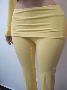 Marca personalizada loungewear Yoga Zip Crop Top Chaqueta y Leggings Sólido 2 Piezas Diseño Deportivo Conjuntos Mujeres 2 Piezas Mujeres - Product Image 3