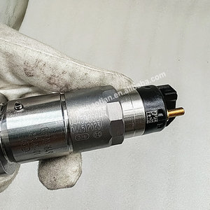 Inyector de combustible diésel 0445120231, piezas de repuesto para excavadora, motor QSB6.7, inyector <span class=keywords><strong>Common</strong></span> <span class=keywords><strong>Rail</strong></span> 0445 120 231 - Product Image 3