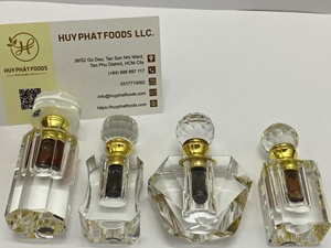 Huy Phat Huile Essentielle Bois de Oud-Huile de Bois de Oud Naturelle Pure - Product Image 3