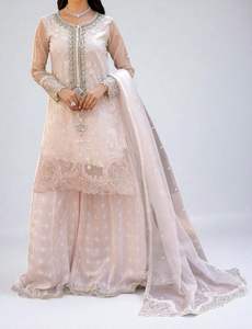 Ensemble de costume décontracté pour femme élégante tenue deux pièces assortie pour les femmes tenue quotidienne vêtements de bureau et d'extérieur prêt-à-porter - Product Image 5