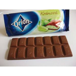 Barra de chocolate Nutty Delight Nestle Orion con nueces tostadas - Product Image 1