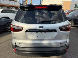 2021 F-o-r-d E-c-o-Sport SES AWD faible kilométrage et prix abordable en stock prêt pour l'expédition - Product Image 3