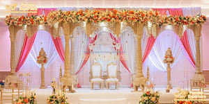 Magnífico Mandap de Madera para Decoración de Bodas Gujarati, Elegantes Bodas, Mandap de Madera Tallada, Mandap de Madera Clásico para Bodas en Canadá - Product Image 5