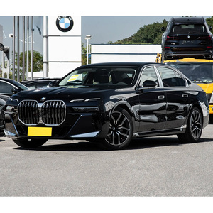 BMW Serie 7 2023-2025 Sedán Exclusivo 3.0T Motor Turbo 740Li M Sport Caja de Cambios Automática Tracción Total Volante a la Izquierda Cuero Euro VI Depósito - Product Image 2