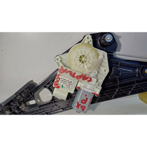 Mecanismo de elevación del ventana trasera. DX RENAULT Captur Serie 827209371R H4M630 (19>) - Product Image 2