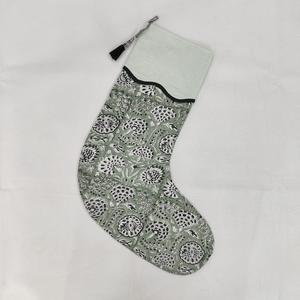 Venta al por mayor hecho a mano Vintage algodón media lujo indio Santa Claus forma Navidad calcetín, venta al por mayor medias indias comprar - Product Image 5