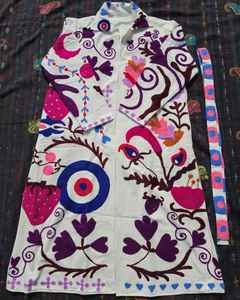 Veste bohème pour femme, Suzani, brodée à la main, classique, vintage, taille unique, veste gitane de qualité supérieure - Product Image 4