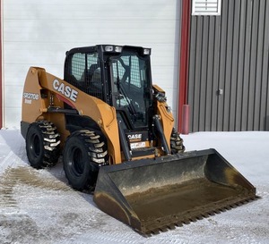 รถตักล้อยางรุ่น SR270B ปี 2024: กำลังขับเคลื่อนขนาดกะทัดรัดประสิทธิภาพสูงสำหรับสถานที่ทำงานสมัยใหม่ - Product Image 1