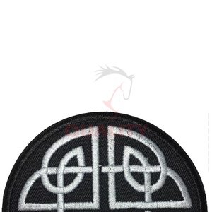 Vente en gros de patchs brodés à la main OEM ODM de créateur Logo personnalisé Matériau de bonne qualité Patchs de broderie personnalisés - Product Image 4