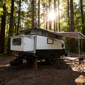Caravane hybride tout-terrain australienne de 15 pieds avec toit relevable, 4x4, transporteur de jouets avec lit superposé, cuisine coulissante et ouverture latérale - Product Image 2