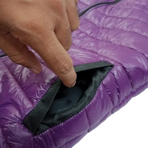 OEM personalizado de los hombres Puffer chaqueta abrigo de invierno con cierre de cremallera con capucha Delgado nuevo estilo brillante burbuja para jóvenes adultos hecho Pakistán - Product Image 4