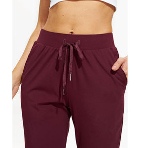Pantalones transpirables para mujer, pantalones de chándal de cintura alta para mujer, pantalones de chándal OEM de diseño a la moda al por mayor - Product Image 3