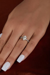 Anillo de compromiso de moissanita de corte de pera alargado en plata 925 Streling 2,35 Ct Anillo solitario clásico en forma de pera para mujer - Product Image 3