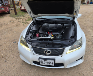 Lexus IS F 2011 Usado Recientemente, Motor V8 de 416 hp, Interior Bicolor - Product Image 3