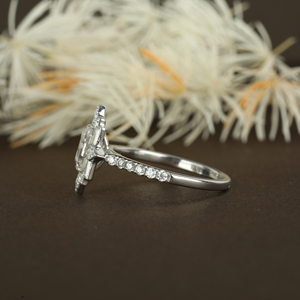 Fantaisie Emerald Cut Solitaire vvs1 Lab Grown Diamond Ring Made In 10K 14K 18K Solid Gold pour les femmes - Product Image 2