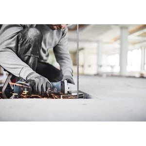 Amoladora Angular Eléctrica Inalámbrica Profesional AGC 18-125 EB-Basic, Interruptor Deslizante Mini, Diámetro del Disco de 125 mm, Alimentada por Batería - Product Image 3