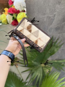 Sculpture à la main usiné portefeuille pochette élégant fourrure de vachette portefeuille en cuir véritable multi-utilisations Western nouveaux portefeuilles élégants - Product Image 3