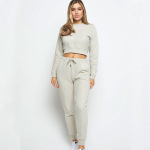 Ensemble 2 pièces à manches longues en coton épais personnalisé pour femmes, coupe surdimensionnée, style streetwear à la mode. - Product Image 5