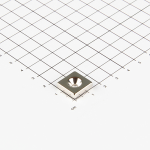 Magnete a blocco in neodimio 15x15x4mm con recessione conica - Product Image 1