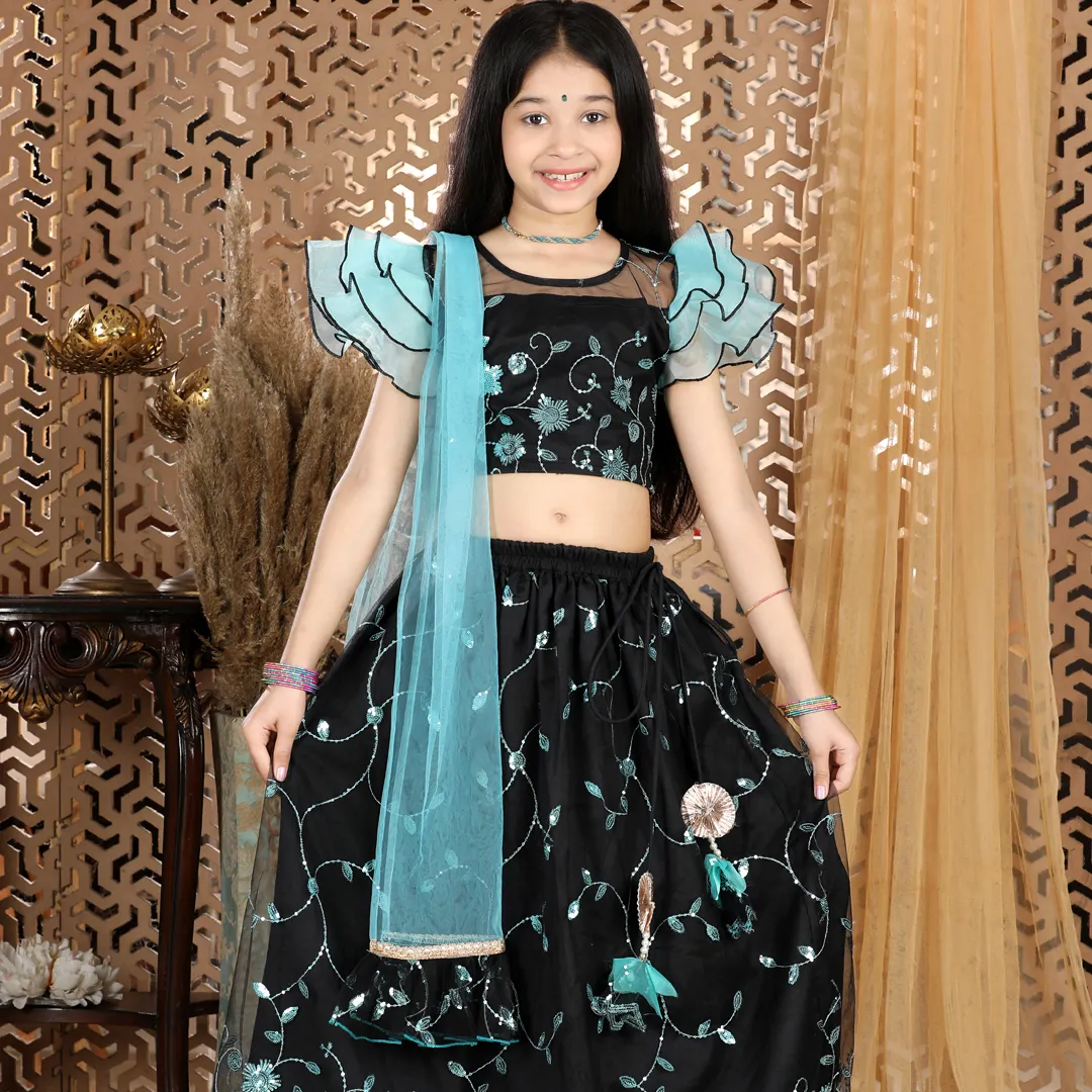 Красивая индийская Эксклюзивная дизайнерская детская одежда Небесно-голубая и черная сетка Lengha JA girls традиционная Линга Холи от Cutiekins