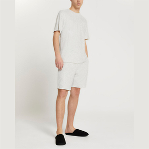 Conjunto de camiseta y pantalones cortos para hombre, Conjunto de camiseta con logotipo de marca personalizada y pantalones cortos, de verano, venta al por mayor - Product Image 2