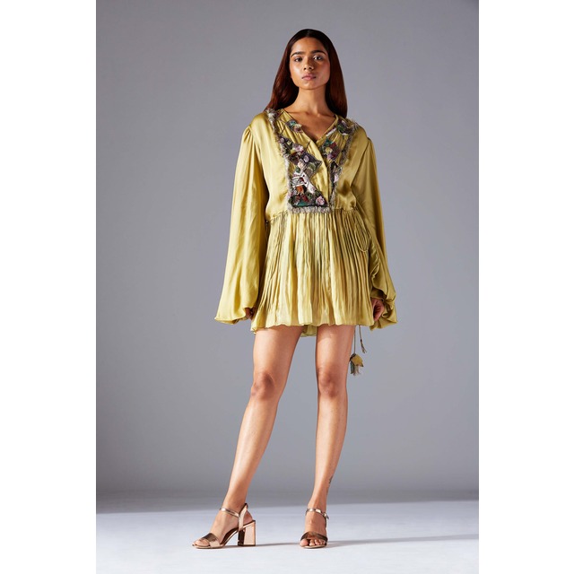 Export Quality Short Dress Woman Wedding Dress Available at Affordable Price from Indian Exporter