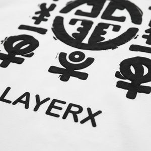 Custom Women Crop <b>Top</b> Hoodie Manufacturer 500gsm Polyester/Cotton Puff Print Boxy Fit <b>Distressed</b> Raw Hem Streetwear Winter - Product Image 4