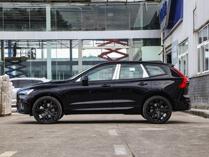 Volvo XC60 2.0T 2023 Diesel Bi-Turbo Très Propre, Sièges en Cuir, Transmission 8AT, Faible Consommation de Carburant, Prêt à la Livraison - Product Image 4