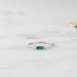 Bague en argent sterling 925 faite à la main fournisseur de bijoux fins en gros vert baguette taille émeraude et pierre précieuse Cz ronde plaquée or - Product Image 3