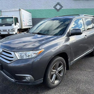 Toyota Highlander SE 2013 - Product Image 1