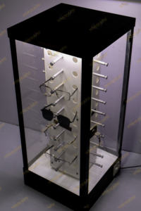 Electric Acrylic Table Top Revolving for <b>Eyewear</b> <b>Displays</b> - Product Image 4