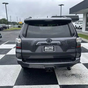 รถ SUV ปี 2022 TO-YO-TTA 4-RUNNERs SR5 มือสอง ไมล์น้อย สภาพดี พวงมาลัยขวาและซ้าย - Product Image 1