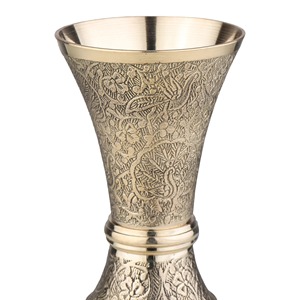 Vase à fleurs en métal gravé à reflets réfléchissants, amplifie les couleurs vibrantes des fleurs fraîches, apparaissant plus pleines et plus radieuses - Product Image 5