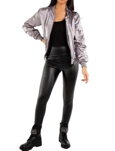 Chaqueta Bomber de Piel de Oveja para Mujer, Cálida para Invierno, con Impresión de Logotipo Personalizado, Reversible y Ecológica para Uso en Exteriores, al Mejor Precio - Product Image 5