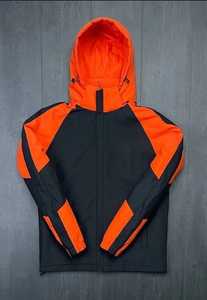 เสื้อมีฮู้ดปักลายสำหรับฤดูหนาวผ้าถักกันหดลายพื้นโลโก้ออกแบบได้ตามต้องการ - Product Image 3