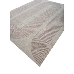 พรมไหมไผ่ผสมขนสัตว์ถักมือ Aakar Kavi Eskn-339 สีงาช้าง ลายเรขาคณิต สำหรับบ้าน ห้องโถง รูปทรงสี่เหลี่ยมผืนผ้า หนา 10 มม. ทำด้วยมือ สำหรับห้องนั่งเล่น - Product Image 2