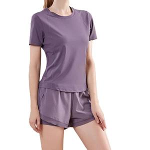 Ensemble deux pièces Gym Fitness pour femmes haut d'entraînement à manches longues et pantalon de yoga taille haute avec short motif solide - Product Image 3