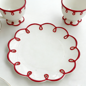 Vaisselle en céramique peinte à la main avec dentelle <span class=keywords><strong>creuse</strong></span> française personnalisée en gros, design vintage, ensemble de plats et de gobelets pour desserts pour les fêtes - Product Image 3