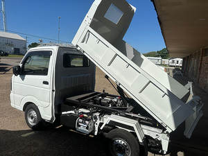 Camión de volteo pequeño Suzuki USADO en perfecto estado - Product Image 2