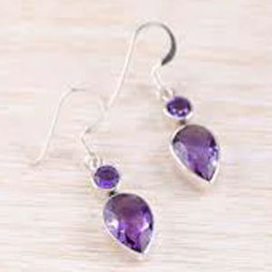 Prix de gros Boucles d'oreilles pendantes en argent sterling 925 faites à la main Pierre d'améthyste naturelle Forme poire 6 à 9 mm - Product Image 1