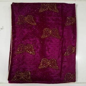 Châles d'hiver élégants pour femmes Velours élégant pour les occasions spéciales et les événements formels Impression numérique - Product Image 1