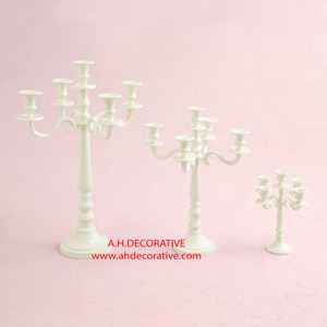 Candelabros recubiertos de polvo blanco de alta calidad, 5 brazos, superventas, candelabros de diseño antiguo hechos a mano para decoración, cantidad personalizada - Product Image 2