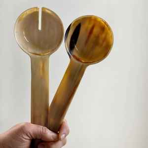 Cuillère en corne naturelle de haute qualité, écologique, pour la maison, le restaurant, les mariages, les cadeaux, l'utilisation en cuisine, design classique poli - Product Image 1